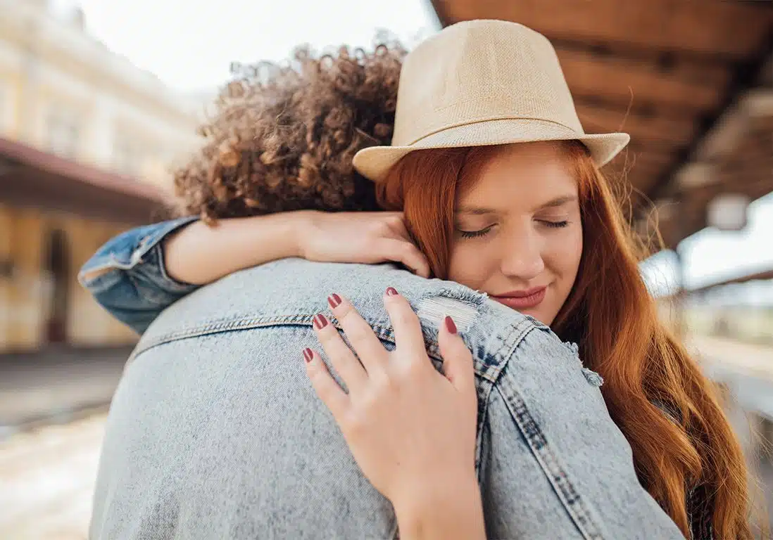 Comment faire face aux défis des relations à distance